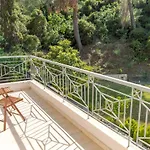 Opali Villa *